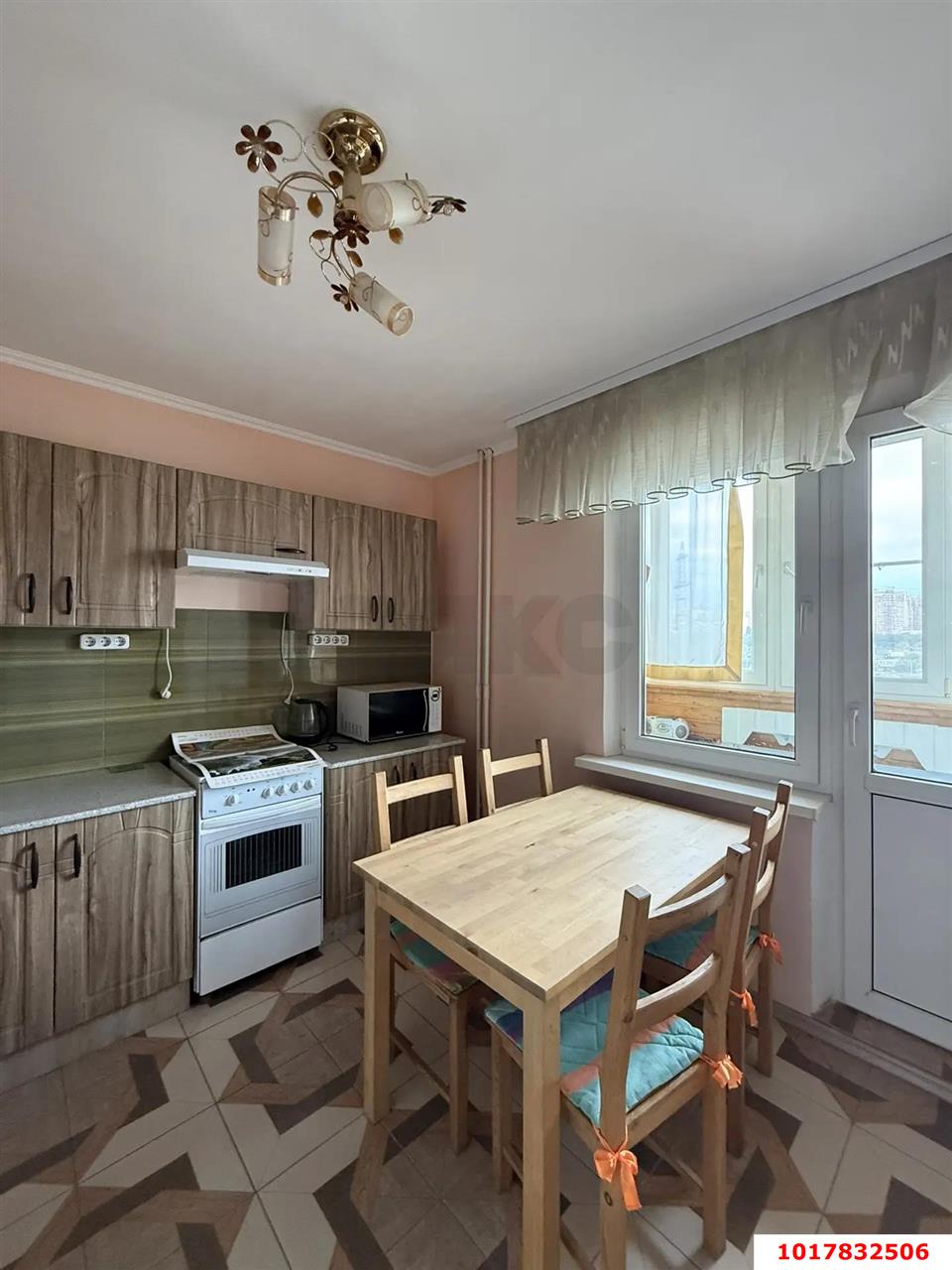Фото №1: 1-комнатная квартира <span class="whitespace-nowrap">42 м²</span>, <span class="whitespace-nowrap">8/16 эт.</span> - Краснодар, Карасунский внутригородской округ, мкр. Гидростроителей, ул. Парусная, 20/3
