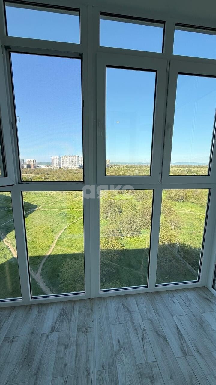 Фото №15: 2-комнатная квартира <span class="whitespace-nowrap">70 м²</span>, <span class="whitespace-nowrap">8/8 эт.</span> - Анапа, Парковый, мкр. ЖК Времена Года, ул. Мирная, 29к6