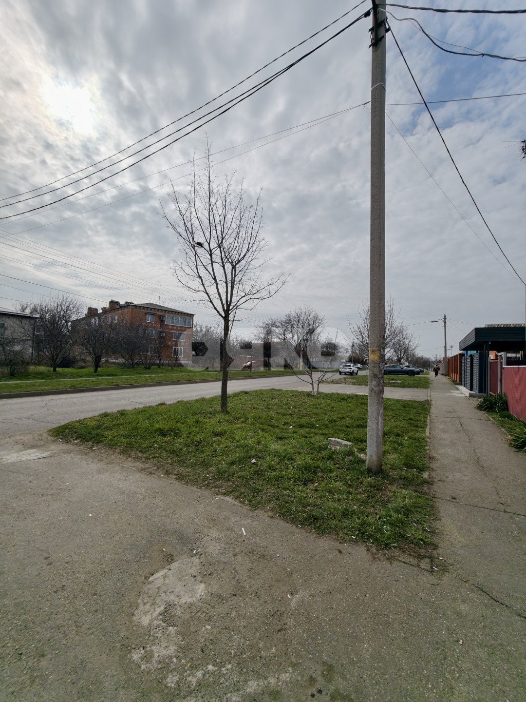 Фото №7: Коммерция <span class="whitespace-nowrap">166 м²</span>, <span class="whitespace-nowrap">1/2 эт.</span> - Кореновск, мкр. 2-й квартал, ул. Ленина, 77