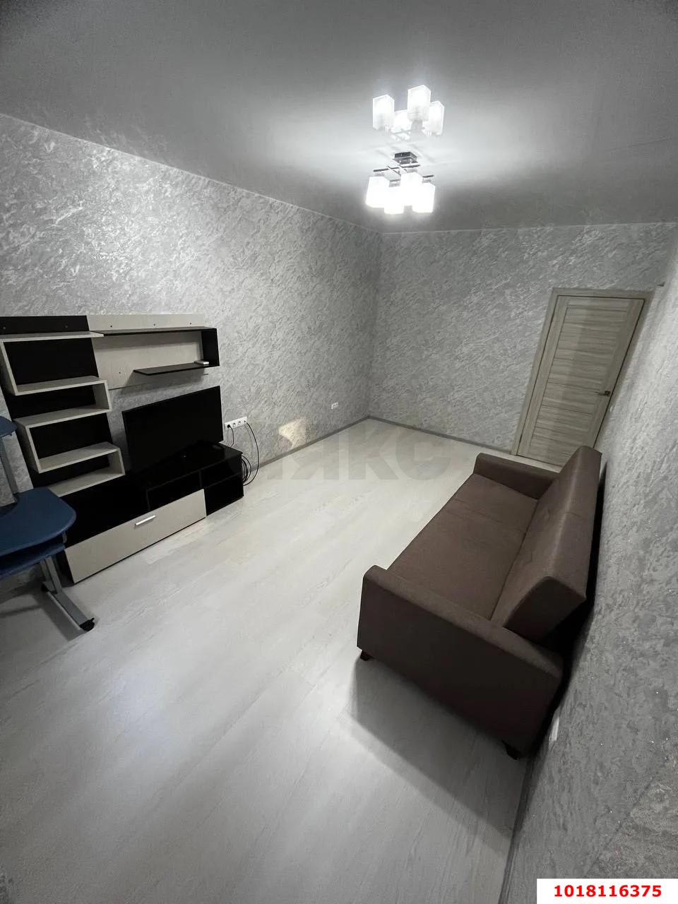 Фото №2: 1-комнатная квартира <span class="whitespace-nowrap">46 м²</span>, <span class="whitespace-nowrap">2/16 эт.</span> - Краснодар, Карасунский внутригородской округ, мкр. Черёмушки, ул. Селезнёва, 4