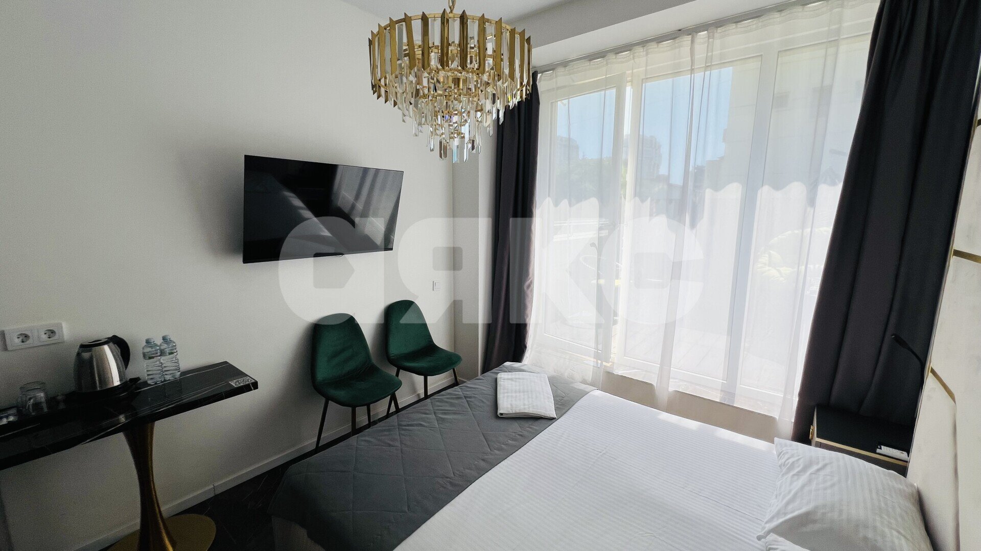 Фото №5: Студия <span class="whitespace-nowrap">19 м²</span>, <span class="whitespace-nowrap">4/5 эт.</span> - Сочи, р. Центральный, ул. Советская, 42