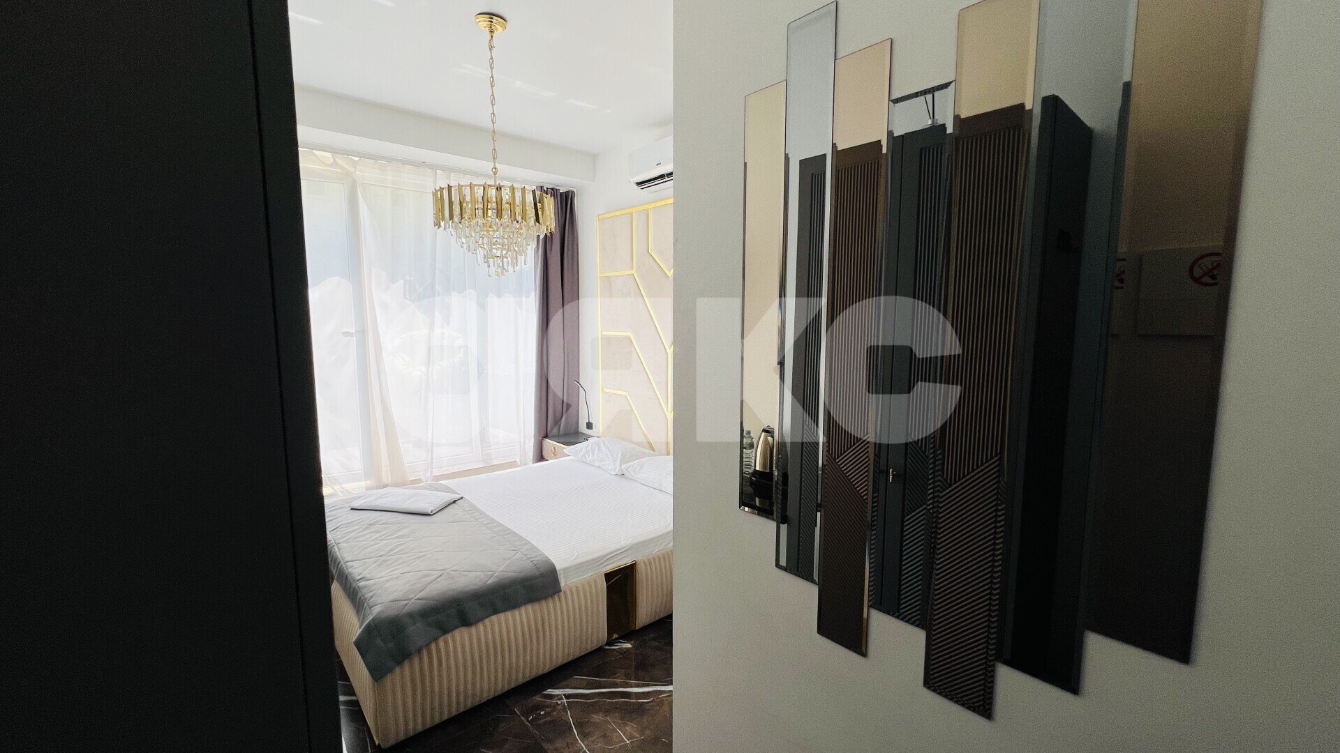 Фото №10: Студия <span class="whitespace-nowrap">19 м²</span>, <span class="whitespace-nowrap">4/5 эт.</span> - Сочи, р. Центральный, ул. Советская, 42
