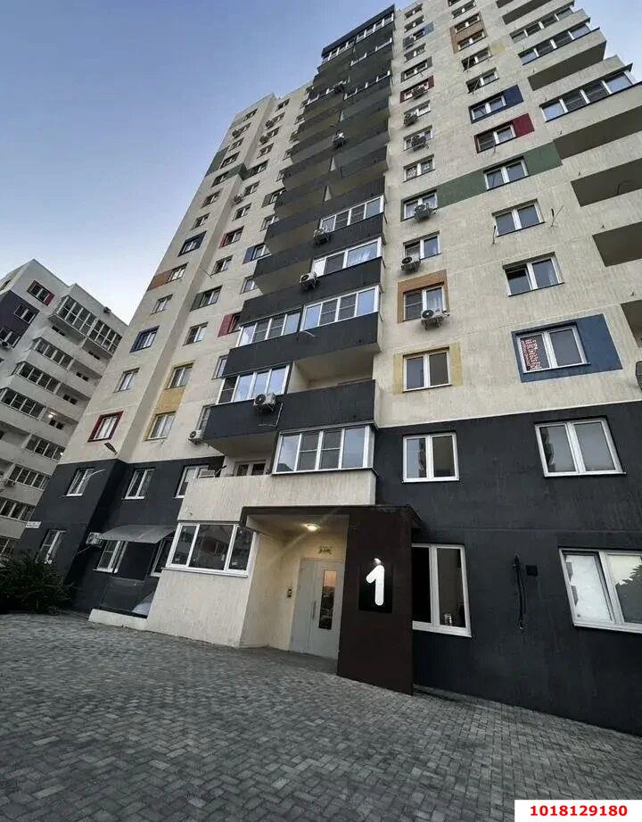 Фото №10: 1-комнатная квартира <span class="whitespace-nowrap">38 м²</span>, <span class="whitespace-nowrap">11/16 эт.</span> - Краснодар, Прикубанский внутригородской округ, мкр. жилой комплекс Южане, ул. Даниила Смоляна, 71к2