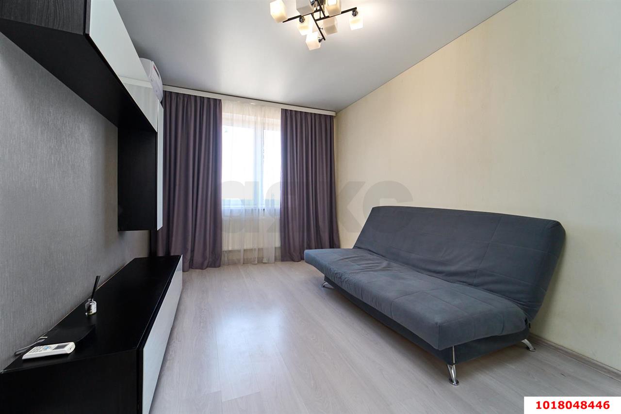 Фото №9: 1-комнатная квартира <span class="whitespace-nowrap">36 м²</span>, <span class="whitespace-nowrap">10/16 эт.</span> - Краснодар, Прикубанский внутригородской округ, имени Петра Метальникова, мкр. жилой комплекс Победа, ул. Евгении Жигуленко, 9