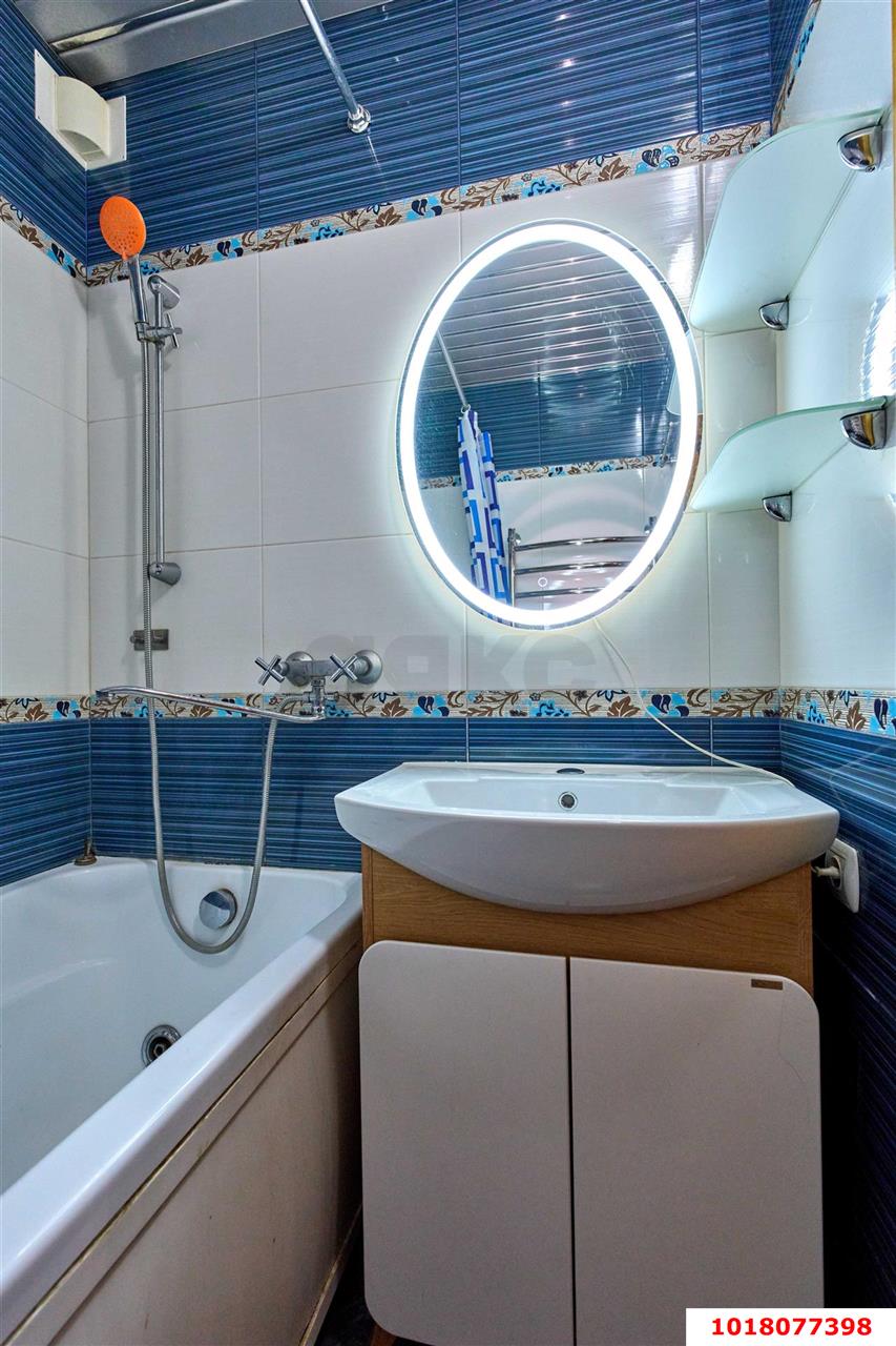 Фото №14: 3-комнатная квартира <span class="whitespace-nowrap">64 м²</span>, <span class="whitespace-nowrap">8/9 эт.</span> - Краснодар, Прикубанский внутригородской округ, мкр. 40 лет Победы, ул. имени 40-летия Победы, 146/6к2