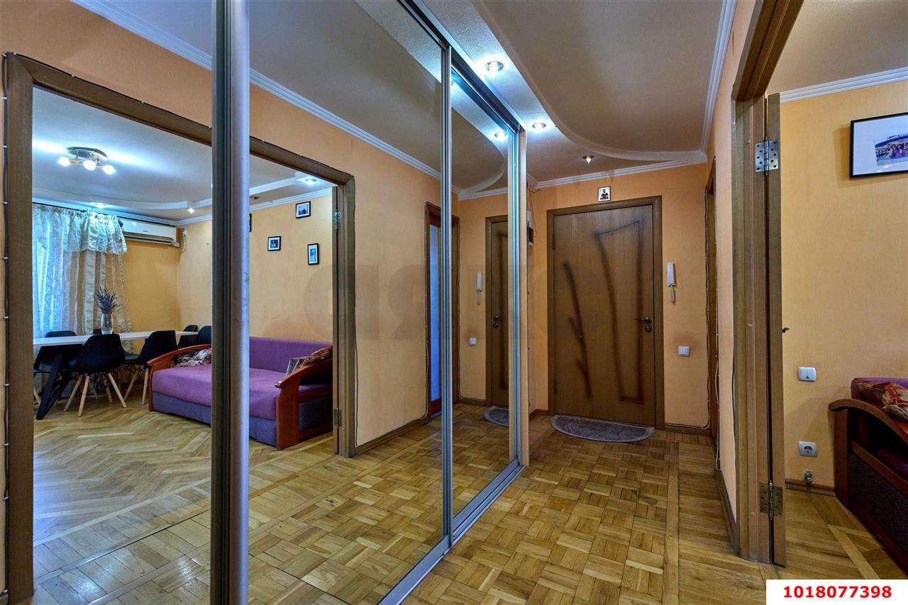 Фото №7: 3-комнатная квартира <span class="whitespace-nowrap">64 м²</span>, <span class="whitespace-nowrap">8/9 эт.</span> - Краснодар, Прикубанский внутригородской округ, мкр. 40 лет Победы, ул. имени 40-летия Победы, 146/6к2