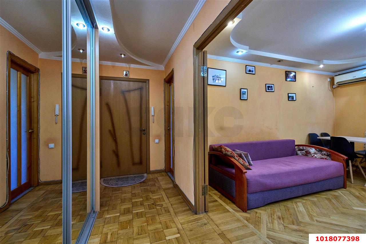 Фото №8: 3-комнатная квартира <span class="whitespace-nowrap">64 м²</span>, <span class="whitespace-nowrap">8/9 эт.</span> - Краснодар, Прикубанский внутригородской округ, мкр. 40 лет Победы, ул. имени 40-летия Победы, 146/6к2