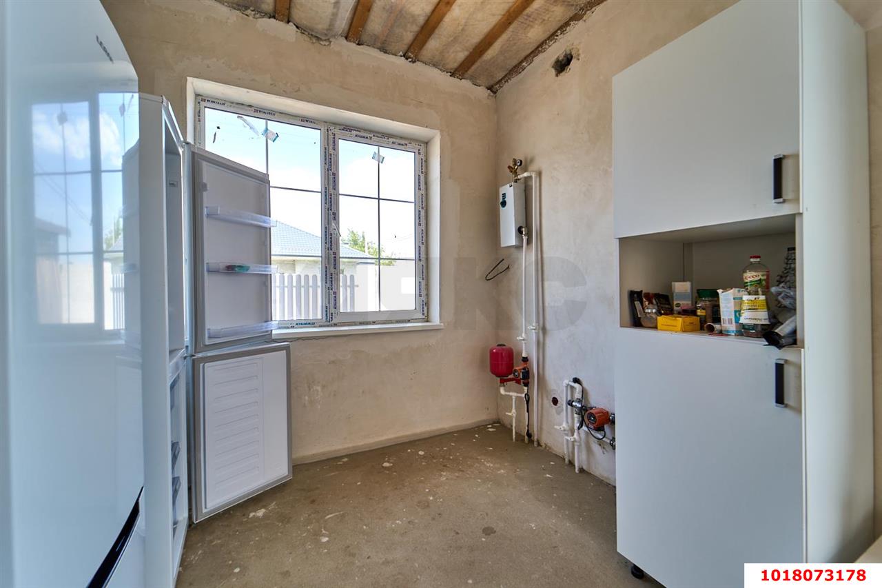 Фото №10: Дом <span class="whitespace-nowrap">112 м²</span> <span class="whitespace-nowrap">+ 4.3 сот.</span>, <span class="whitespace-nowrap">1 эт.</span> - Краснодар, Карасунский внутригородской округ, ДНТ Верхний Казачий, мкр. КП Домино, ул. Горячеключевская, 234