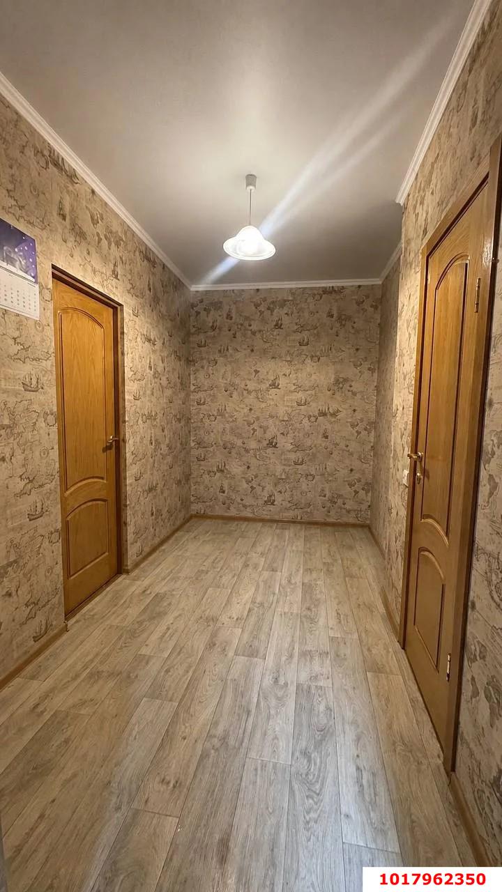 Фото №6: 2-комнатная квартира <span class="whitespace-nowrap">41 м²</span>, <span class="whitespace-nowrap">2/7 эт.</span> - Краснодар, Карасунский внутригородской округ, ж/м Пашковский, ул. Краевая, 1