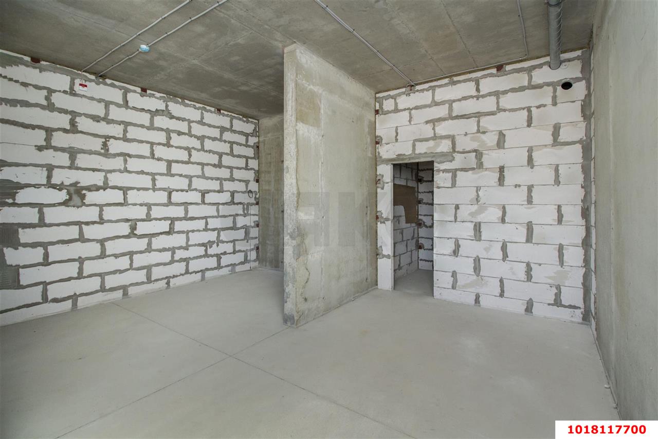 Фото №4: Торговое помещение <span class="whitespace-nowrap">34 м²</span>, <span class="whitespace-nowrap">1/9 эт.</span> - Краснодар, Прикубанский внутригородской округ, мкр. жилой комплекс Новые Сезоны, ул. Скандинавская, 1к4