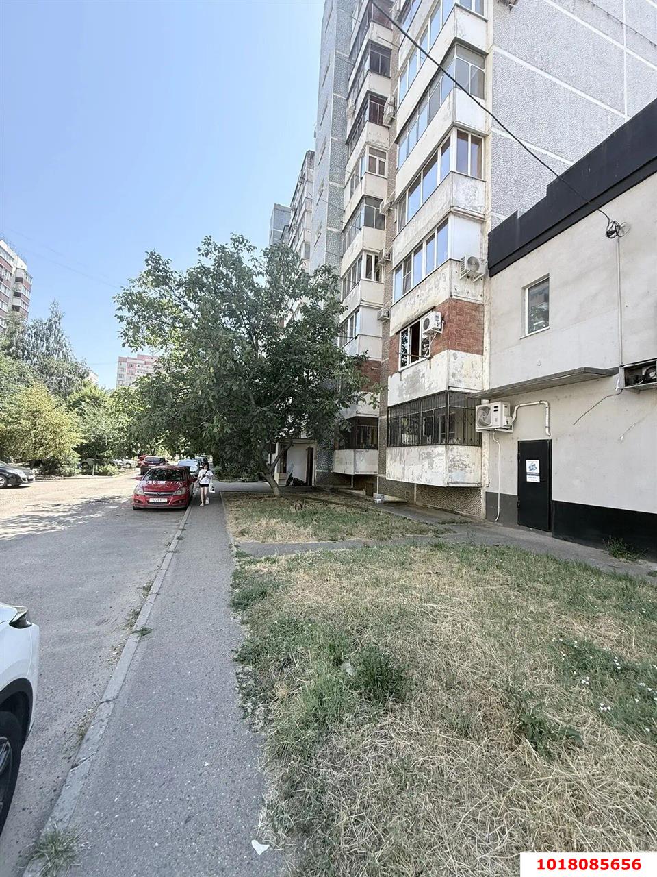 Фото №13: 3-комнатная квартира <span class="whitespace-nowrap">82 м²</span>, <span class="whitespace-nowrap">2/10 эт.</span> - Краснодар, Западный внутригородской округ, мкр. Юбилейный, ул. Рождественская набережная, 33