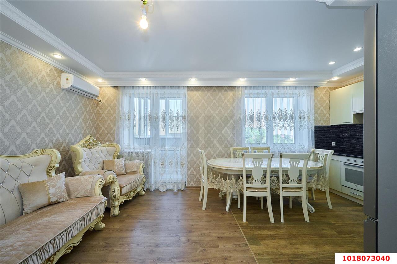 Фото №2: 2-комнатная квартира <span class="whitespace-nowrap">70 м²</span>, <span class="whitespace-nowrap">6/25 эт.</span> - Краснодар, Карасунский внутригородской округ, ж/м Пашковский, ул. Бородинская, 152/А