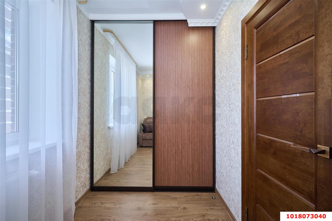 Фото №12: 2-комнатная квартира <span class="whitespace-nowrap">70 м²</span>, <span class="whitespace-nowrap">6/25 эт.</span> - Краснодар, Карасунский внутригородской округ, ж/м Пашковский, ул. Бородинская, 152/А