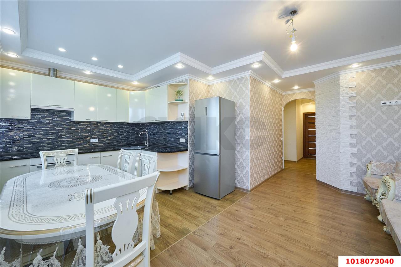 Фото №4: 2-комнатная квартира <span class="whitespace-nowrap">70 м²</span>, <span class="whitespace-nowrap">6/25 эт.</span> - Краснодар, Карасунский внутригородской округ, ж/м Пашковский, ул. Бородинская, 152/А