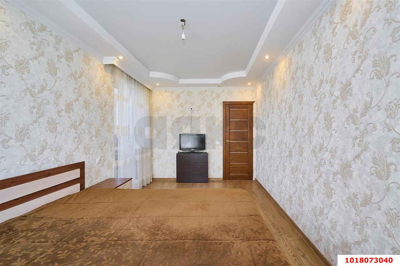 Фото №9: 2-комнатная квартира <span class="whitespace-nowrap">70 м²</span>, <span class="whitespace-nowrap">6/25 эт.</span> - Краснодар, Карасунский внутригородской округ, ж/м Пашковский, ул. Бородинская, 152/А