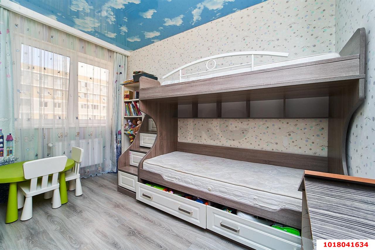 Фото №7: 3-комнатная квартира <span class="whitespace-nowrap">57 м²</span>, <span class="whitespace-nowrap">7/9 эт.</span> - Краснодар, Прикубанский внутригородской округ, Славянский, мкр. Светлоград, ул. Красных Партизан, 1/4к5