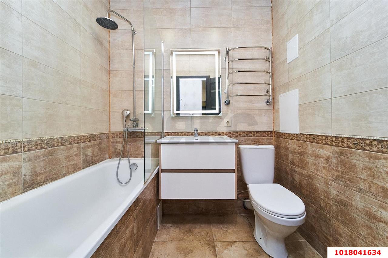 Фото №9: 3-комнатная квартира <span class="whitespace-nowrap">57 м²</span>, <span class="whitespace-nowrap">7/9 эт.</span> - Краснодар, Прикубанский внутригородской округ, Славянский, мкр. Светлоград, ул. Красных Партизан, 1/4к5