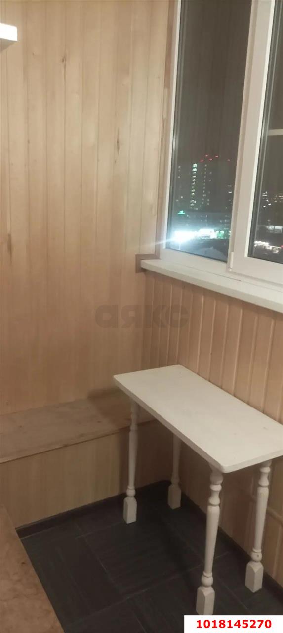 Фото №6: 2-комнатная квартира <span class="whitespace-nowrap">53 м²</span>, <span class="whitespace-nowrap">11/16 эт.</span> - Краснодар, Прикубанский внутригородской округ, Восточно-Кругликовский, мкр. ЖК Возрождение, ул. имени 40-летия Победы, 127