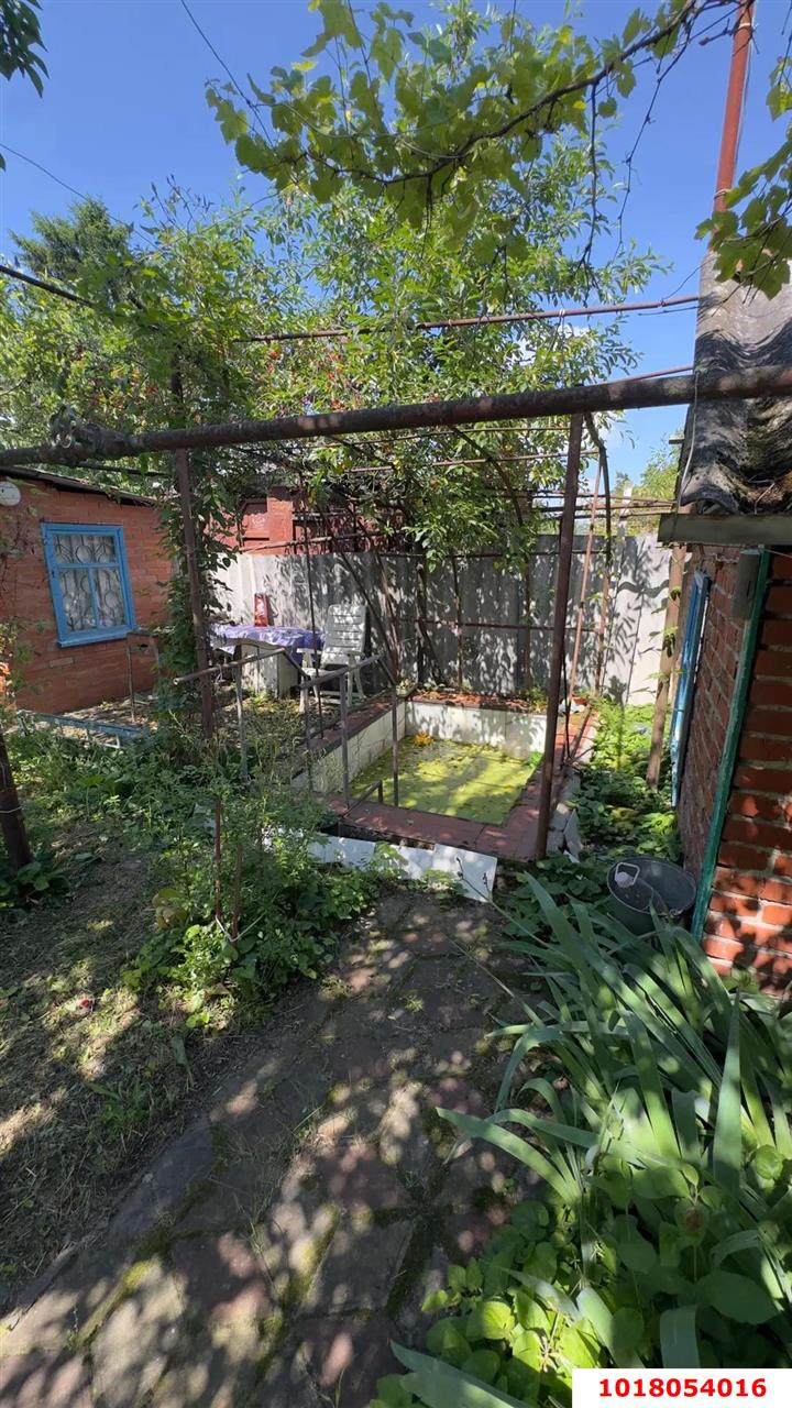 Фото №8: Дом <span class="whitespace-nowrap">50 м²</span> <span class="whitespace-nowrap">+ 6.21 сот.</span>, <span class="whitespace-nowrap">1 эт.</span> - Железнодорожник, мкр. Карасунский внутригородской округ, ул. Озёрная, 22А