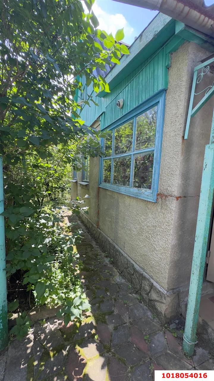 Фото №5: Дом <span class="whitespace-nowrap">50 м²</span> <span class="whitespace-nowrap">+ 6.21 сот.</span>, <span class="whitespace-nowrap">1 эт.</span> - Железнодорожник, мкр. Карасунский внутригородской округ, ул. Озёрная, 22А