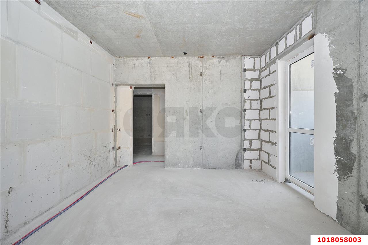 Фото №7: 3-комнатная квартира <span class="whitespace-nowrap">107 м²</span>, <span class="whitespace-nowrap">9/22 эт.</span> - Краснодар, Карасунский внутригородской округ, Хлопчато-бумажный Комбинат, мкр. ЖК Альфа, ул. Уральская, 100