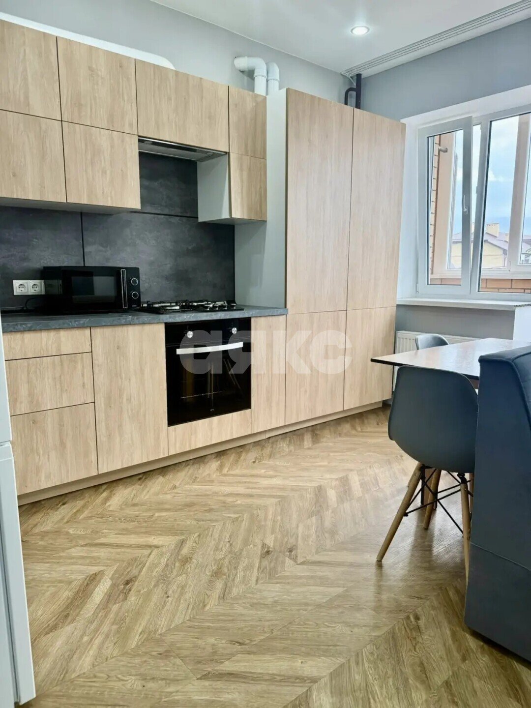 Фото №2: 2-комнатная квартира <span class="whitespace-nowrap">47 м²</span>, <span class="whitespace-nowrap">2/4 эт.</span> - Горячий Ключ, мкр. Администрация, ул. Ярославского, 50