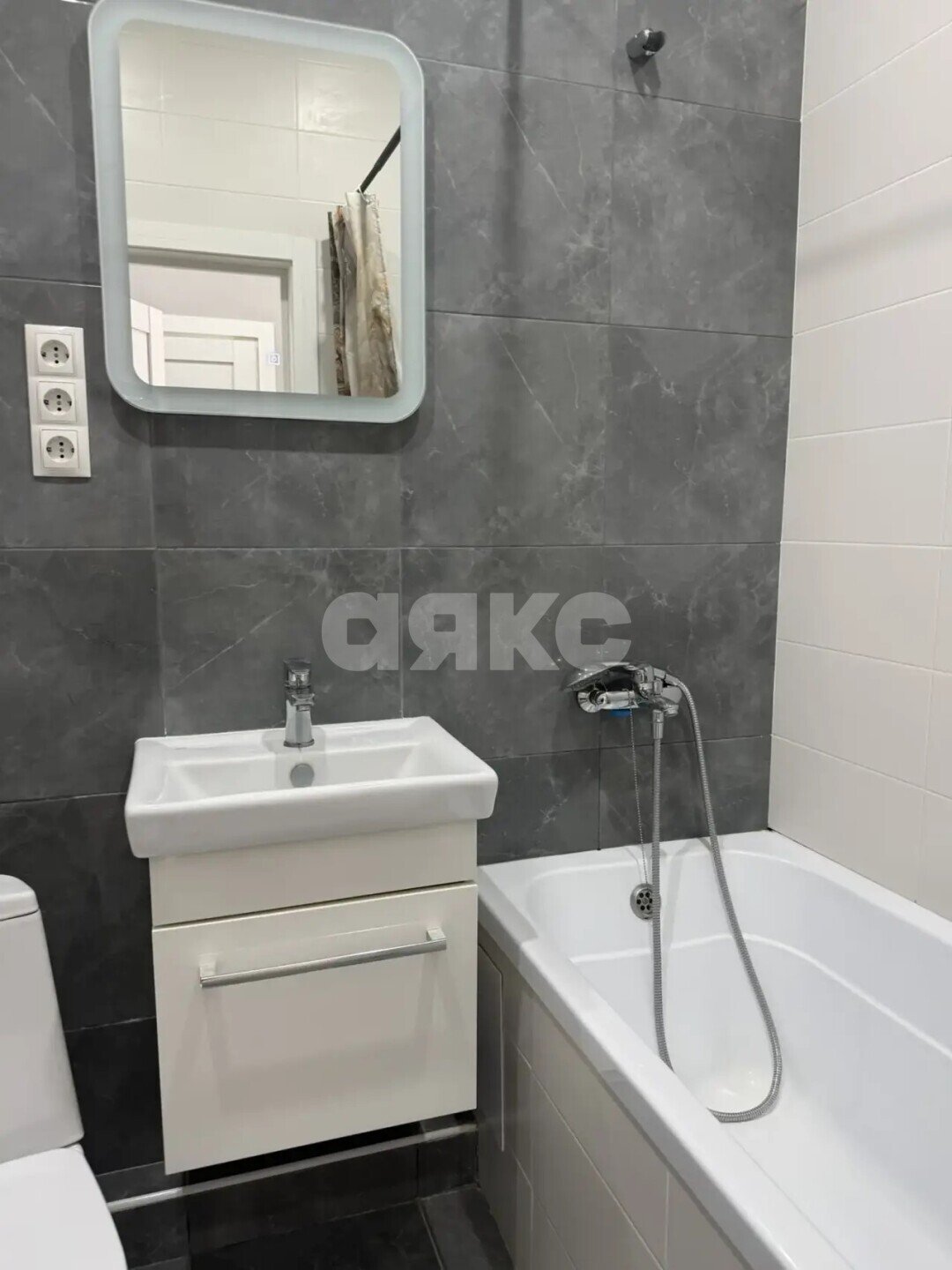 Фото №9: 2-комнатная квартира <span class="whitespace-nowrap">47 м²</span>, <span class="whitespace-nowrap">2/4 эт.</span> - Горячий Ключ, мкр. Администрация, ул. Ярославского, 50