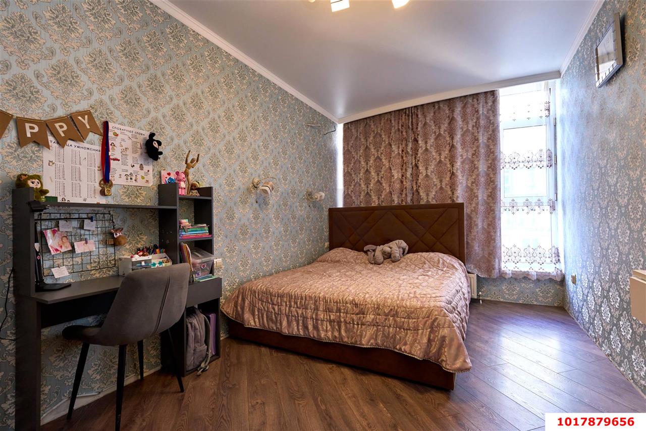 Фото №6: 2-комнатная квартира <span class="whitespace-nowrap">83 м²</span>, <span class="whitespace-nowrap">16/18 эт.</span> - Краснодар, Прикубанский внутригородской округ, мкр. Панорама, ул. имени 40-летия Победы, 174