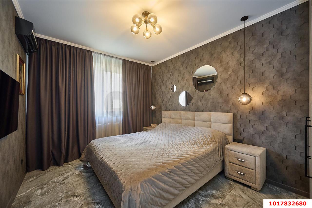 Фото №8: 2-комнатная квартира <span class="whitespace-nowrap">84 м²</span>, <span class="whitespace-nowrap">8/17 эт.</span> - Краснодар, Прикубанский внутригородской округ, 40 лет Победы, мкр. жилой комплекс Симфония, ул. Российская, 72/5