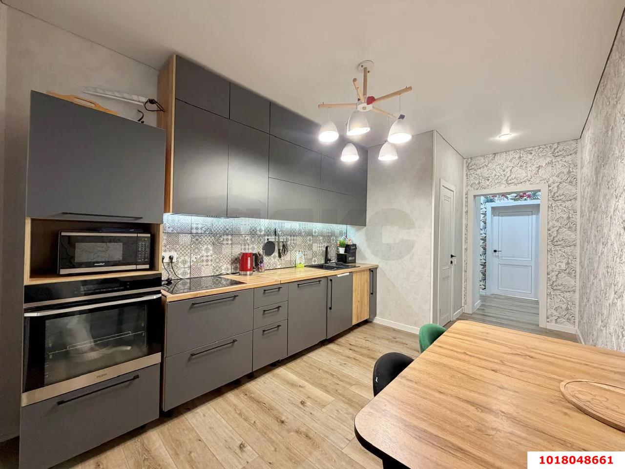 Фото №2: 3-комнатная квартира <span class="whitespace-nowrap">90 м²</span>, <span class="whitespace-nowrap">22/24 эт.</span> - Краснодар, Прикубанский внутригородской округ, мкр. ЖК Абрикосово, ул. имени Героя Георгия Бочарникова, 4к1