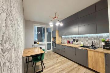 Фото №1: 3-комнатная квартира <span class="whitespace-nowrap">83 м²</span>, <span class="whitespace-nowrap">22/24 эт.</span> - Краснодар, мкр. ЖК Абрикосово, ул. имени Героя Георгия Бочарникова, 4к1