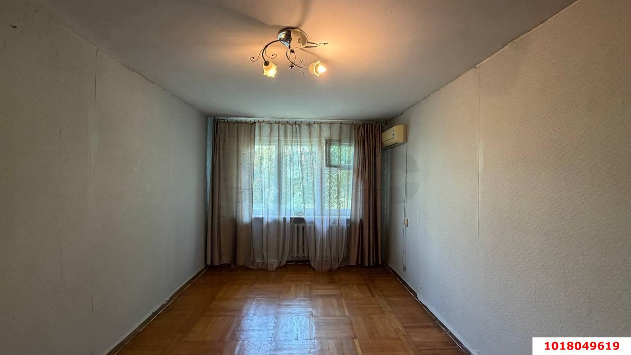 Фото №5: 2-комнатная квартира <span class="whitespace-nowrap">47 м²</span>, <span class="whitespace-nowrap">1/5 эт.</span> - Краснодар, Карасунский внутригородской округ, мкр. Черёмушки, ул. Селезнёва, 198