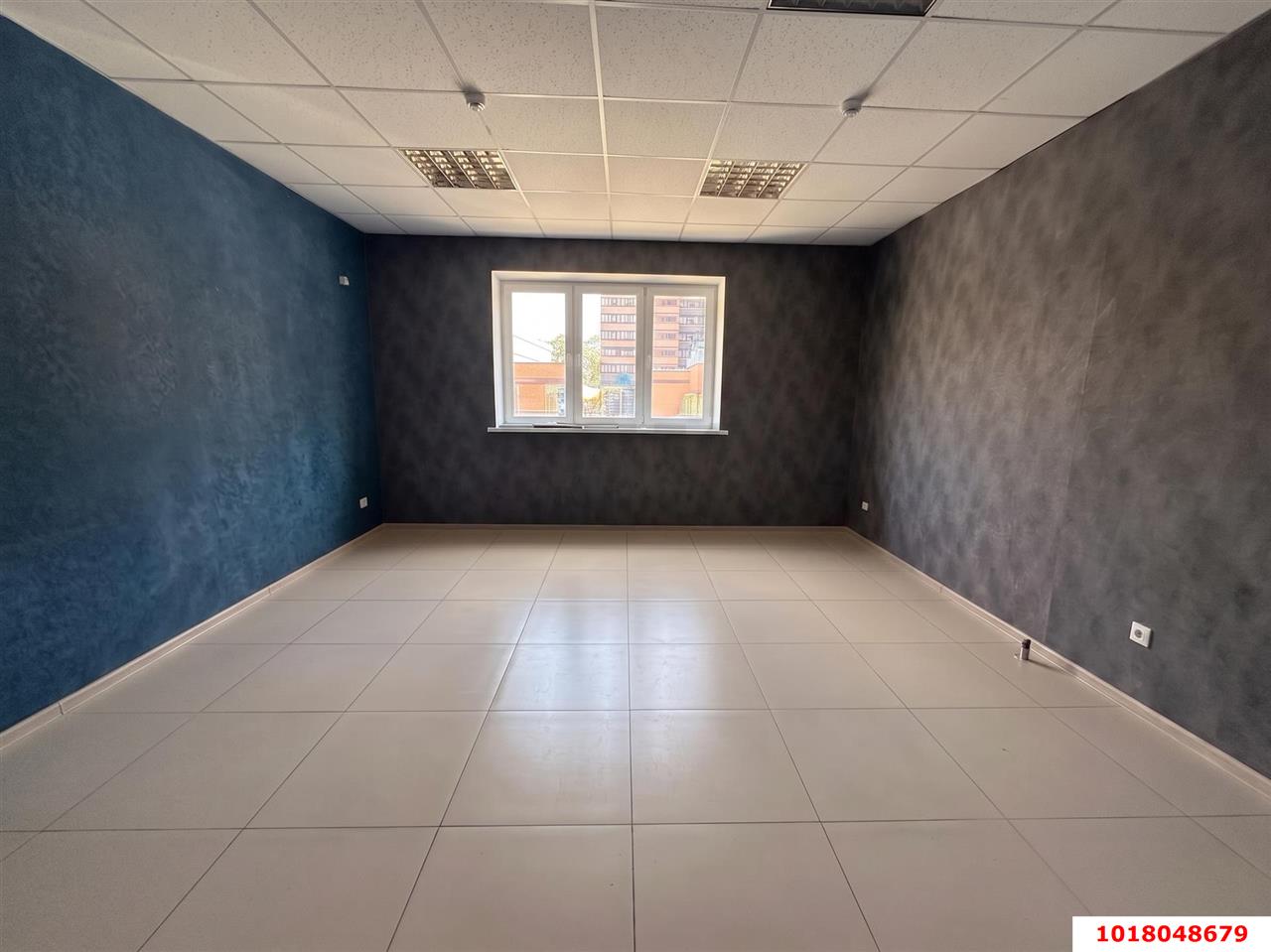 Фото №2: Торговое помещение <span class="whitespace-nowrap">228 м²</span>, <span class="whitespace-nowrap">1/19 эт.</span> - Краснодар, Западный внутригородской округ, ЖК Центральный, мкр. Центральный, ул. Будённого, 129