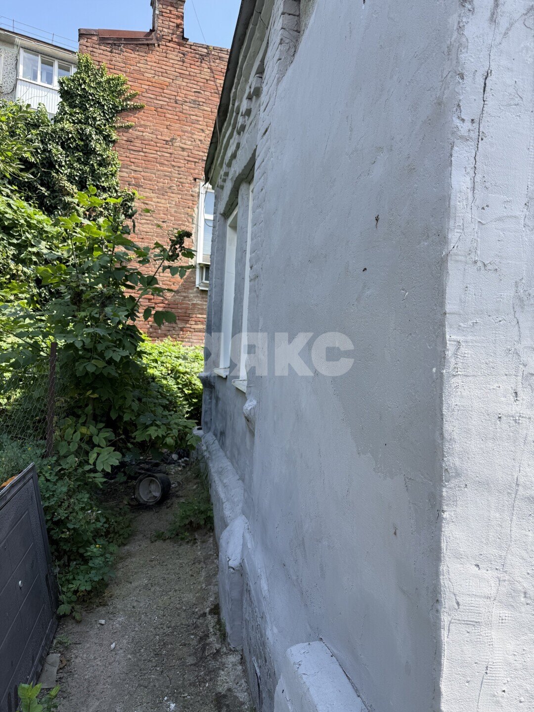 Фото №10: Таунхаус <span class="whitespace-nowrap">30 м²</span> <span class="whitespace-nowrap">+ 1 сот.</span>, <span class="whitespace-nowrap">1 эт.</span> - Армавир, мкр. Оптика, ул. Карла Маркса, 48