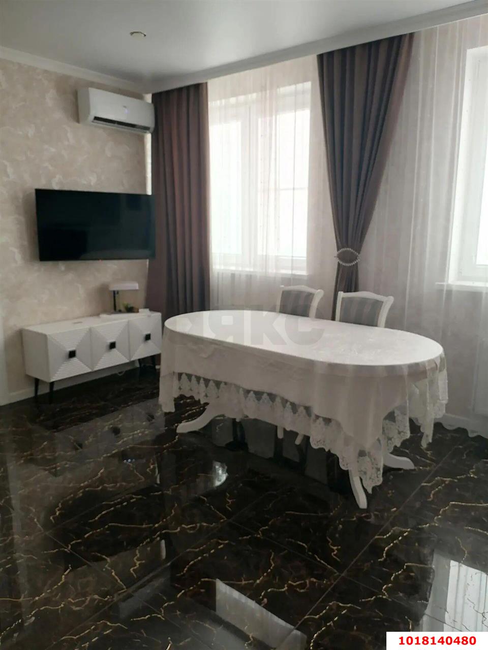 Фото №1: 2-комнатная квартира <span class="whitespace-nowrap">55 м²</span>, <span class="whitespace-nowrap">16/17 эт.</span> - Краснодар, Прикубанский внутригородской округ, мкр. Любимово, 18