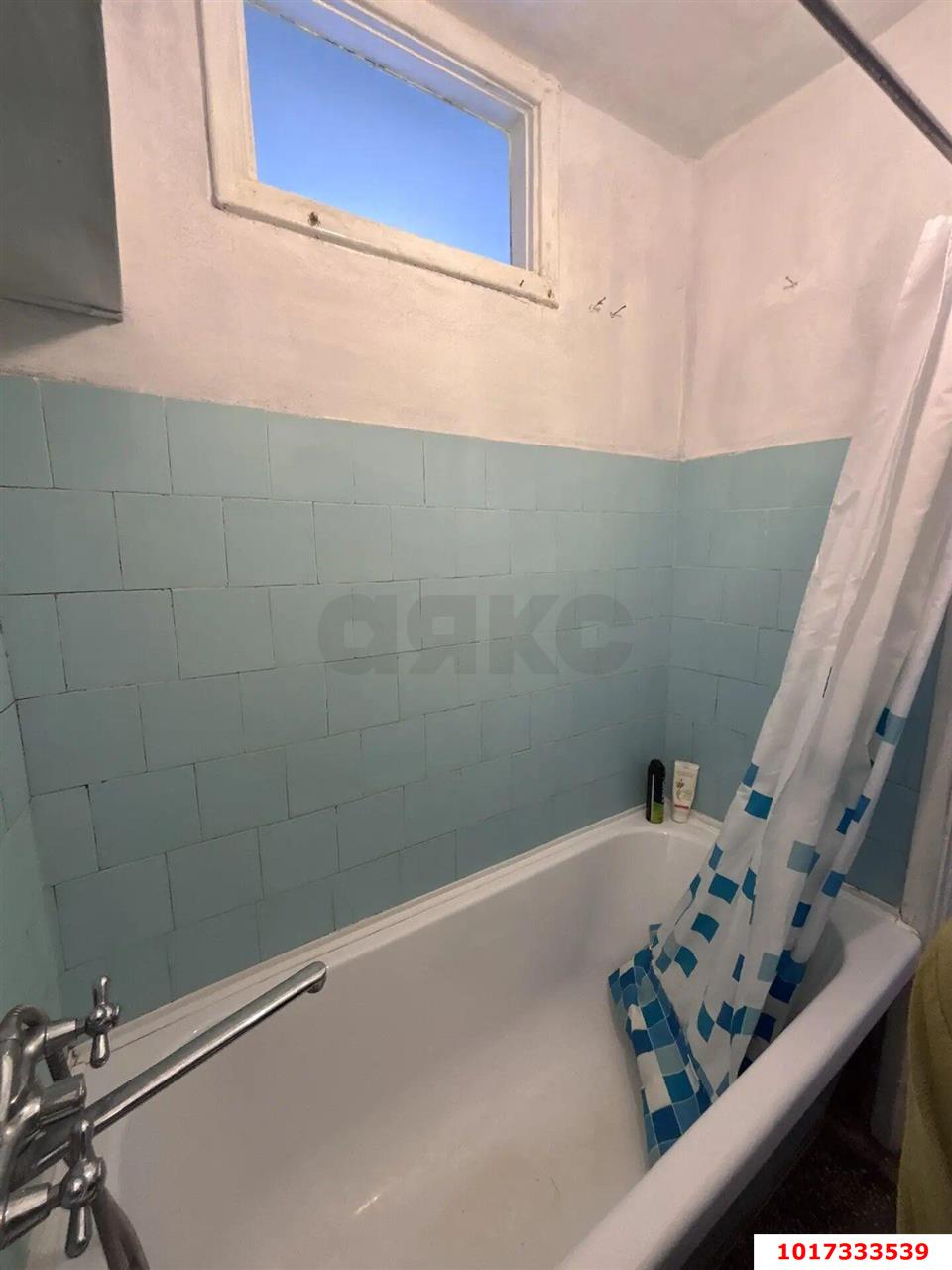 Фото №10: 2-комнатная квартира <span class="whitespace-nowrap">42 м²</span>, <span class="whitespace-nowrap">4/5 эт.</span> - Краснодар, Центральный внутригородской округ, мкр. Центральный, ул. Коммунаров, 286