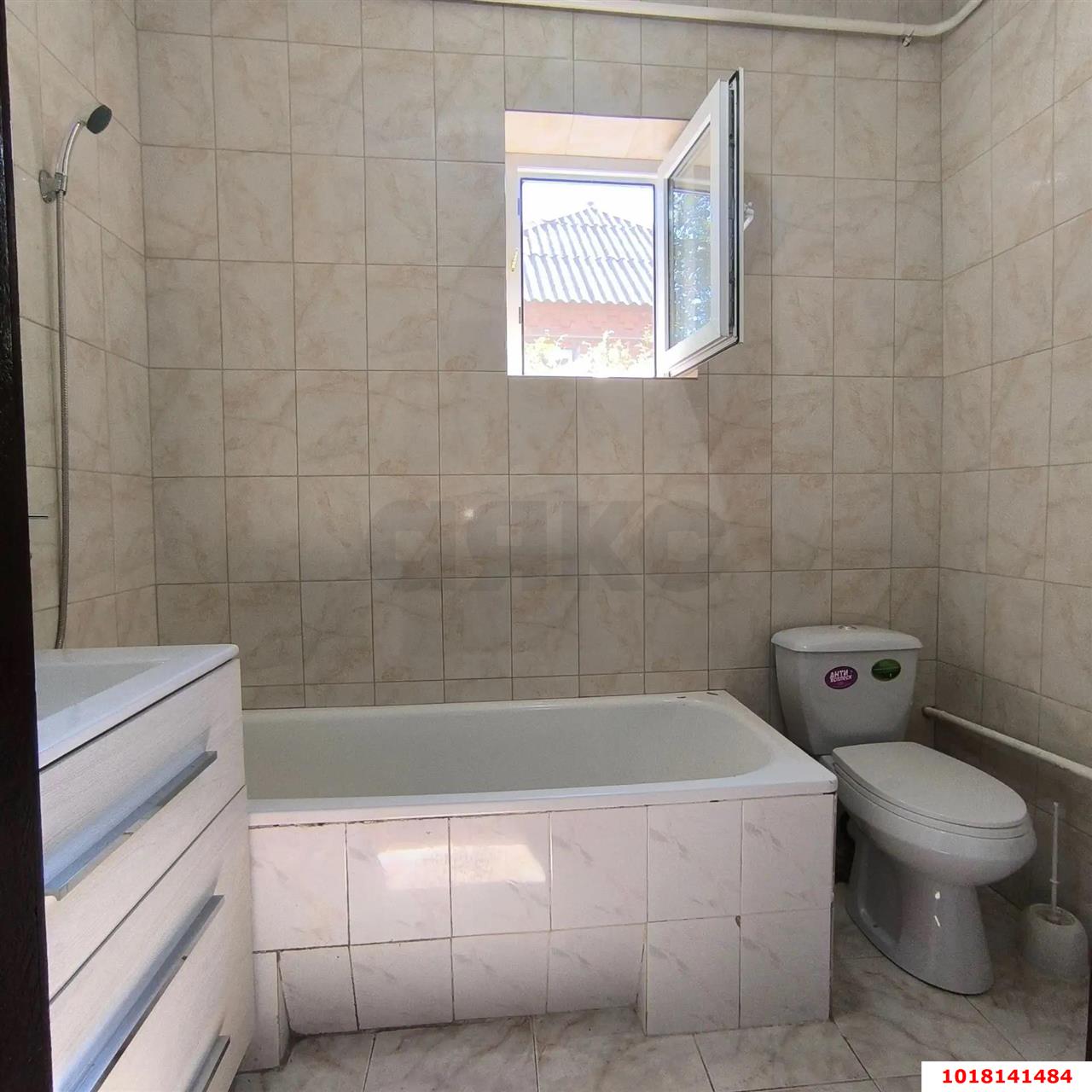 Фото №21: 3-комнатная квартира <span class="whitespace-nowrap">59 м²</span>, <span class="whitespace-nowrap">1/1 эт.</span> - Тахтамукай, ул. Чайковского