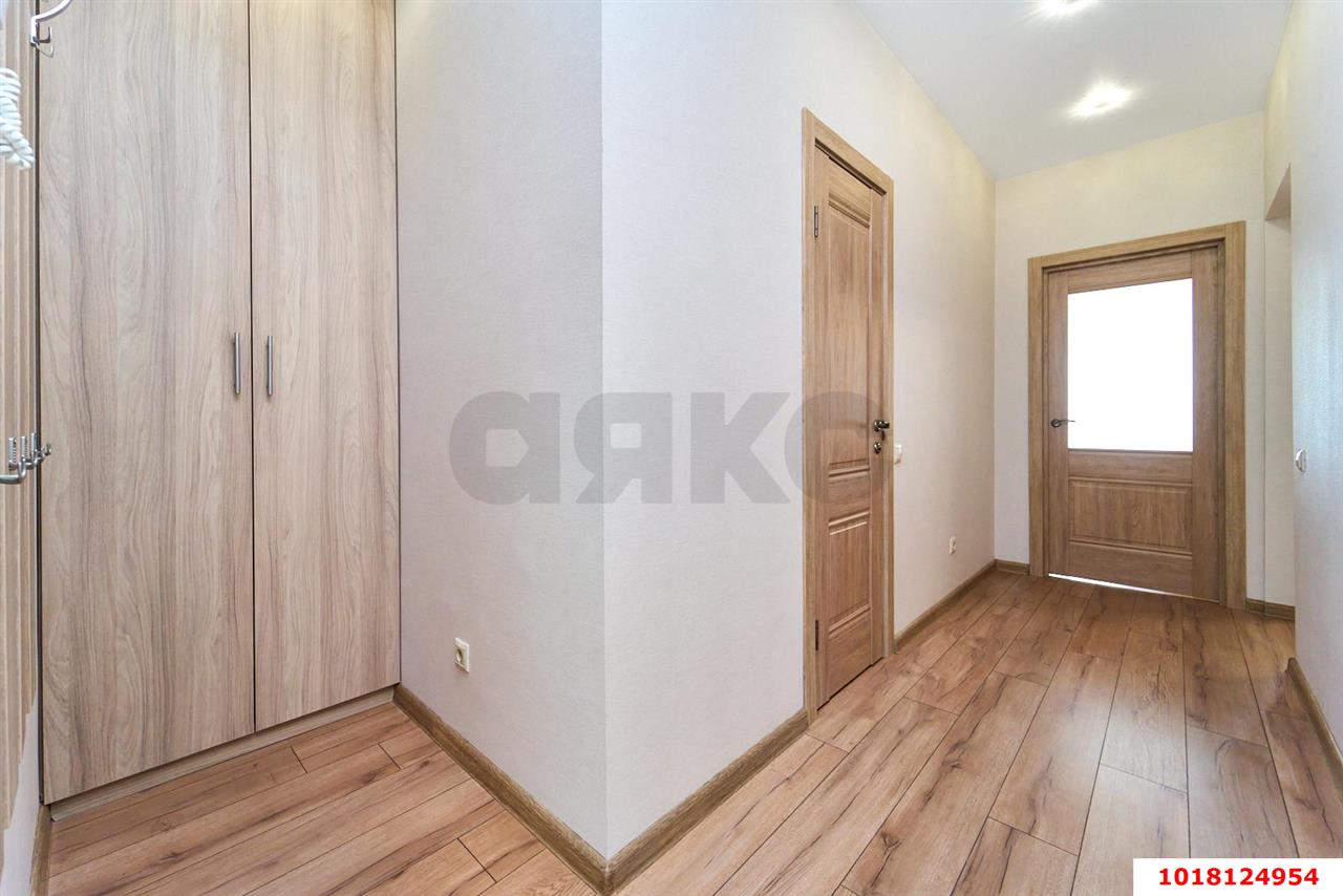 Фото №7: 1-комнатная квартира <span class="whitespace-nowrap">43 м²</span>, <span class="whitespace-nowrap">7/17 эт.</span> - Краснодар, Прикубанский внутригородской округ, Фестивальный, мкр. ЖК Цветы, ул. Круговая, 4Вк2