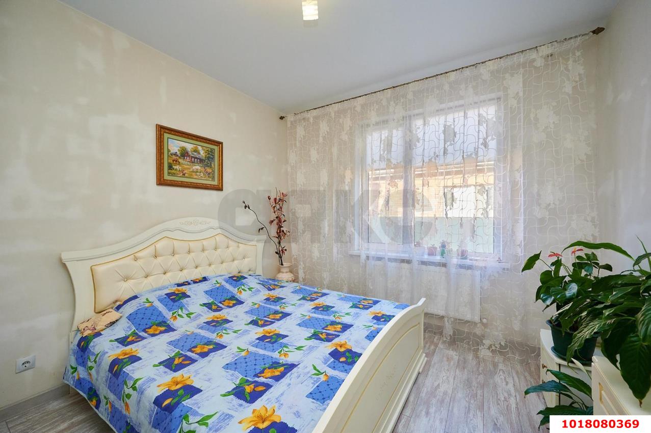 Фото №5: Дом <span class="whitespace-nowrap">80 м²</span> <span class="whitespace-nowrap">+ 3 сот.</span>, <span class="whitespace-nowrap">1 эт.</span> - Российский, мкр. Прикубанский внутригородской округ, ул. Рязанская, 11литЧ