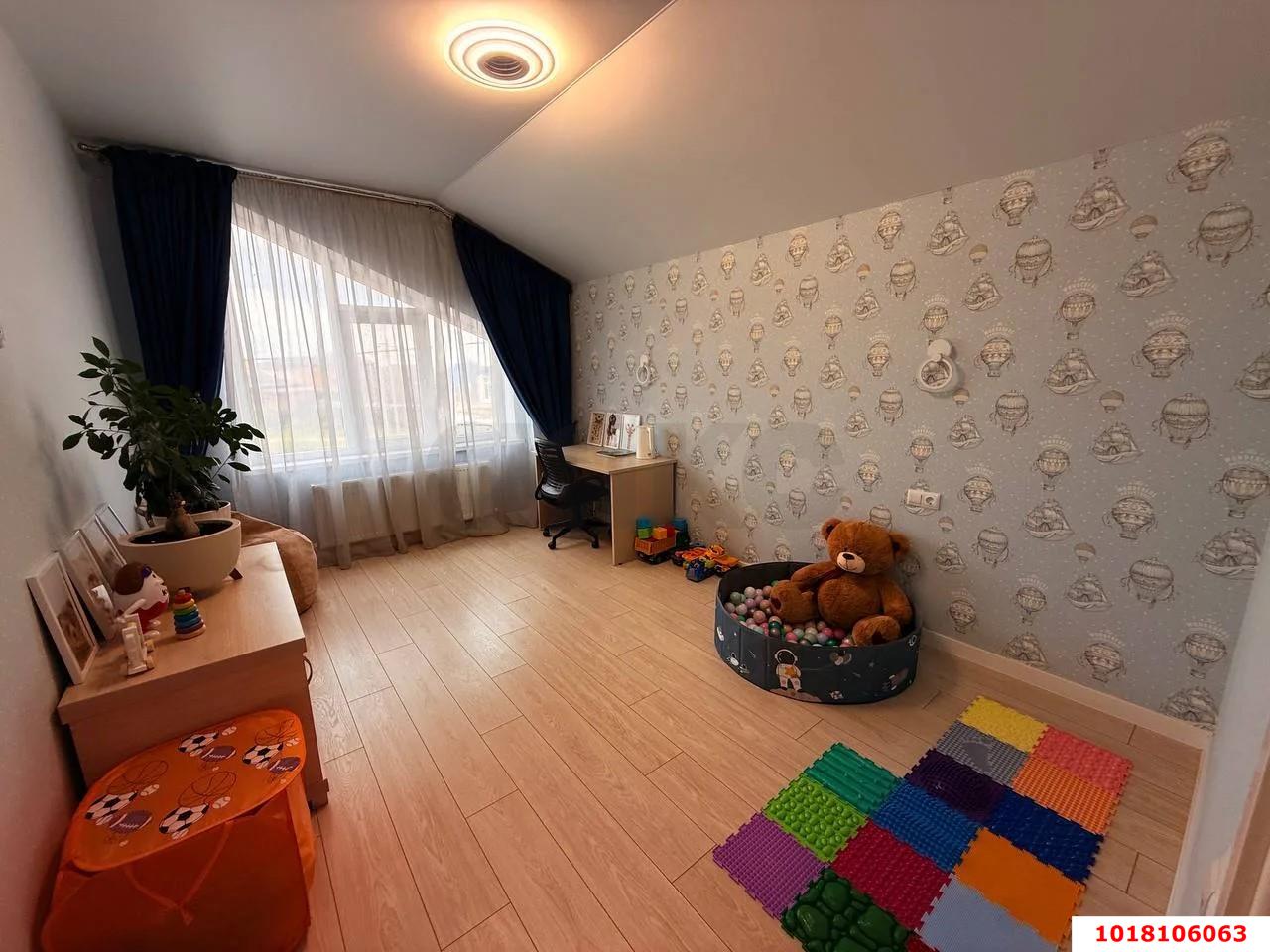 Фото №15: Дом <span class="whitespace-nowrap">156 м²</span> <span class="whitespace-nowrap">+ 7 сот.</span>, <span class="whitespace-nowrap">2 эт.</span> - Краснодар, Карасунский внутригородской округ, мкр. ДНТ Знаменский, ул. Тихая, 10
