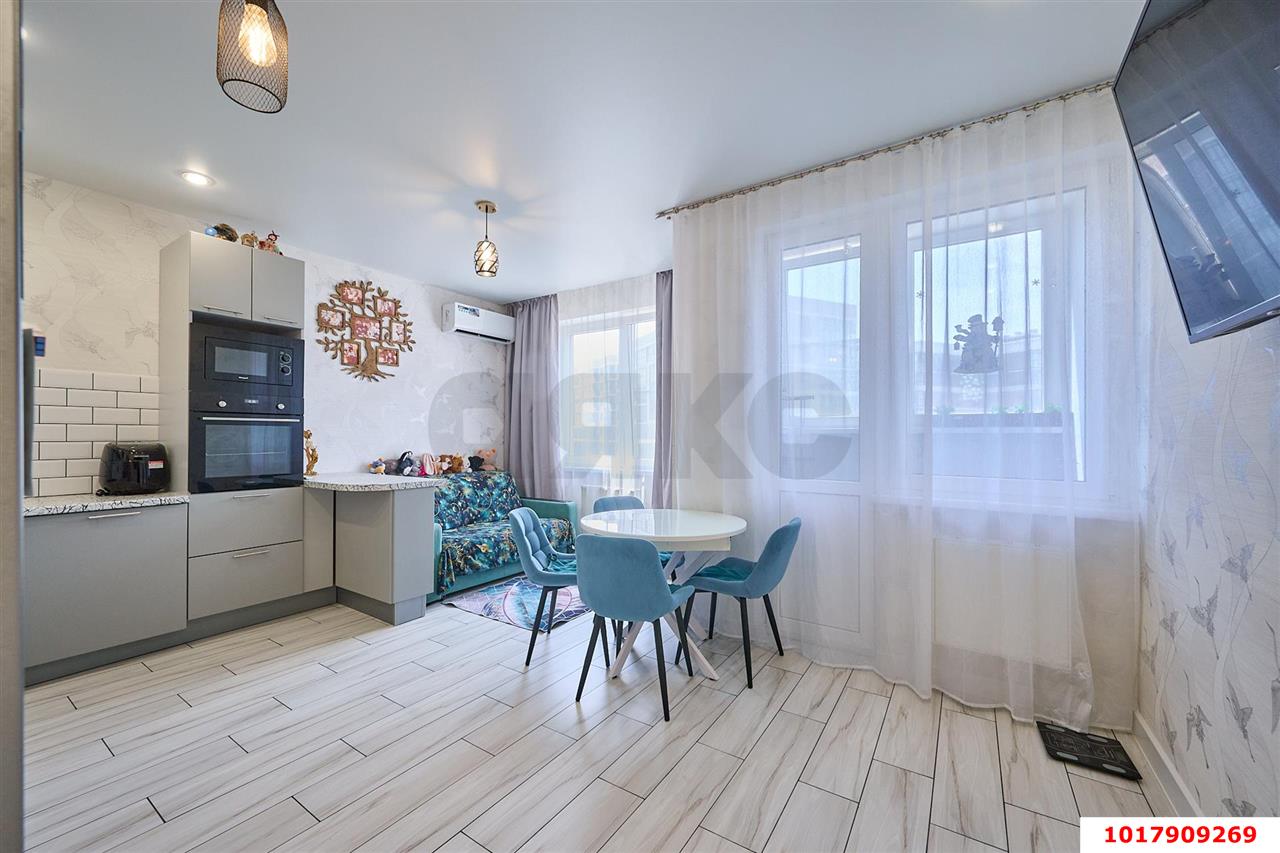 Фото №3: 3-комнатная квартира <span class="whitespace-nowrap">61 м²</span>, <span class="whitespace-nowrap">12/16 эт.</span> - Краснодар, Прикубанский внутригородской округ, мкр. жилой комплекс Самолёт, ул. Западный Обход, 39/2к7