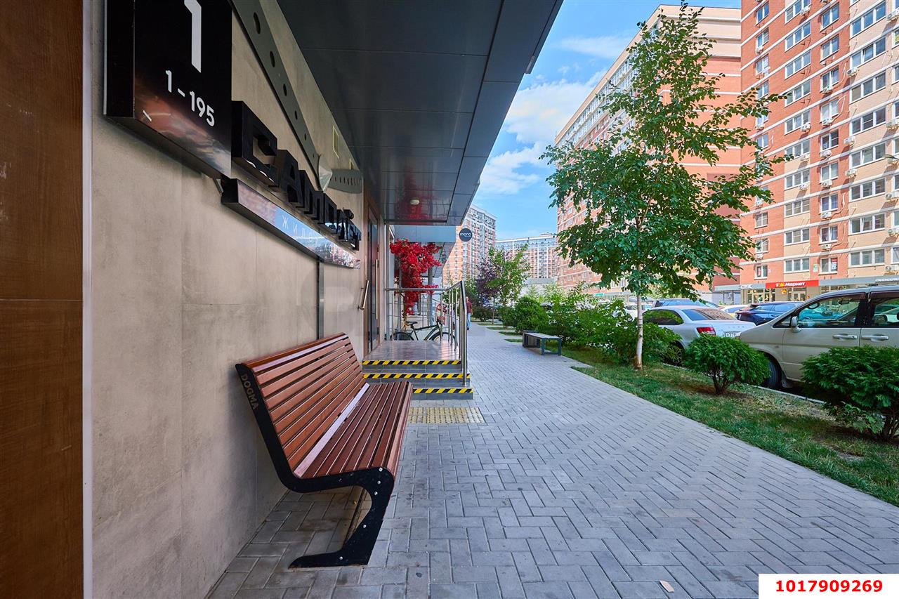 Фото №20: 3-комнатная квартира <span class="whitespace-nowrap">61 м²</span>, <span class="whitespace-nowrap">12/16 эт.</span> - Краснодар, Прикубанский внутригородской округ, мкр. жилой комплекс Самолёт, ул. Западный Обход, 39/2к7