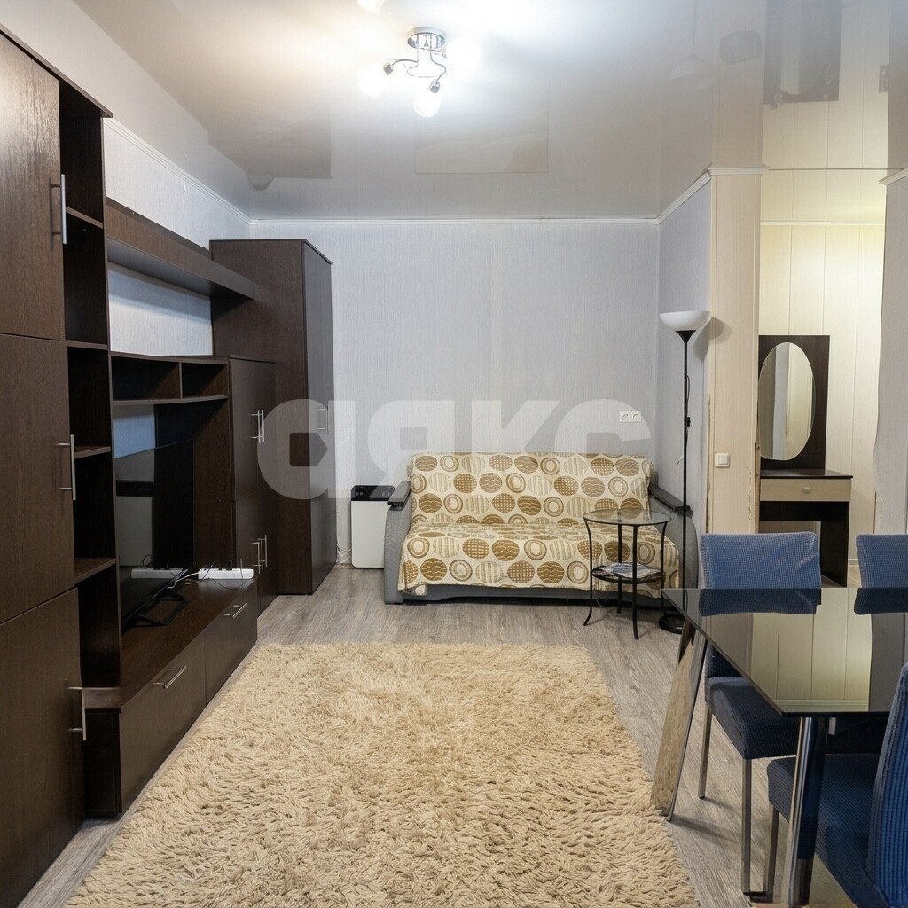 Фото №5: 2-комнатная квартира <span class="whitespace-nowrap">43 м²</span>, <span class="whitespace-nowrap">1/2 эт.</span> - Белоозёрский, мкр. Красный Холм, ул. 50 лет Октября, 7