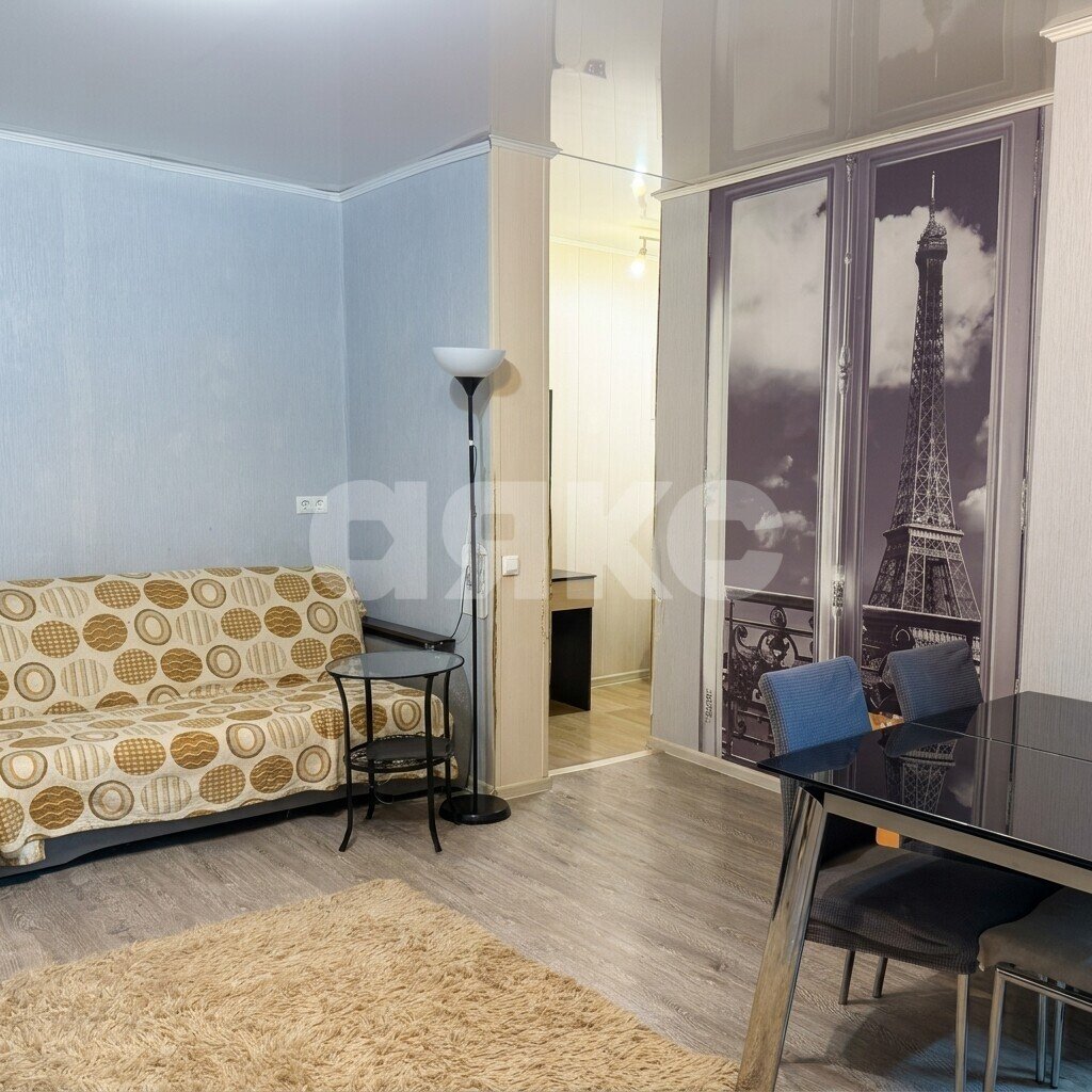 Фото №3: 2-комнатная квартира <span class="whitespace-nowrap">43 м²</span>, <span class="whitespace-nowrap">1/2 эт.</span> - Белоозёрский, мкр. Красный Холм, ул. 50 лет Октября, 7
