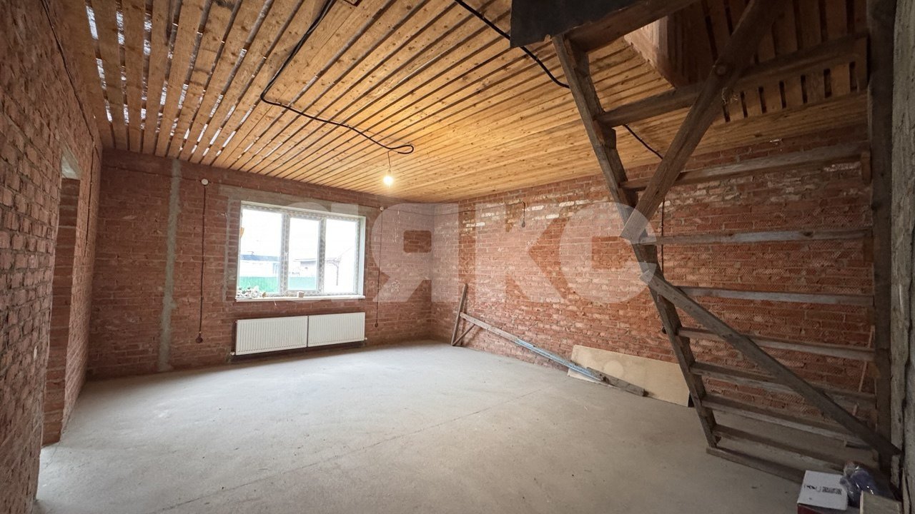 Фото №10: Дом <span class="whitespace-nowrap">142 м²</span> <span class="whitespace-nowrap">+ 20.98 сот.</span>, <span class="whitespace-nowrap">2 эт.</span> - Платнировская, ул. Октябрьская, 76