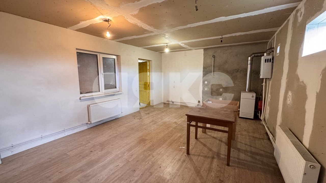 Фото №15: Дом <span class="whitespace-nowrap">142 м²</span> <span class="whitespace-nowrap">+ 20.98 сот.</span>, <span class="whitespace-nowrap">2 эт.</span> - Платнировская, ул. Октябрьская, 76