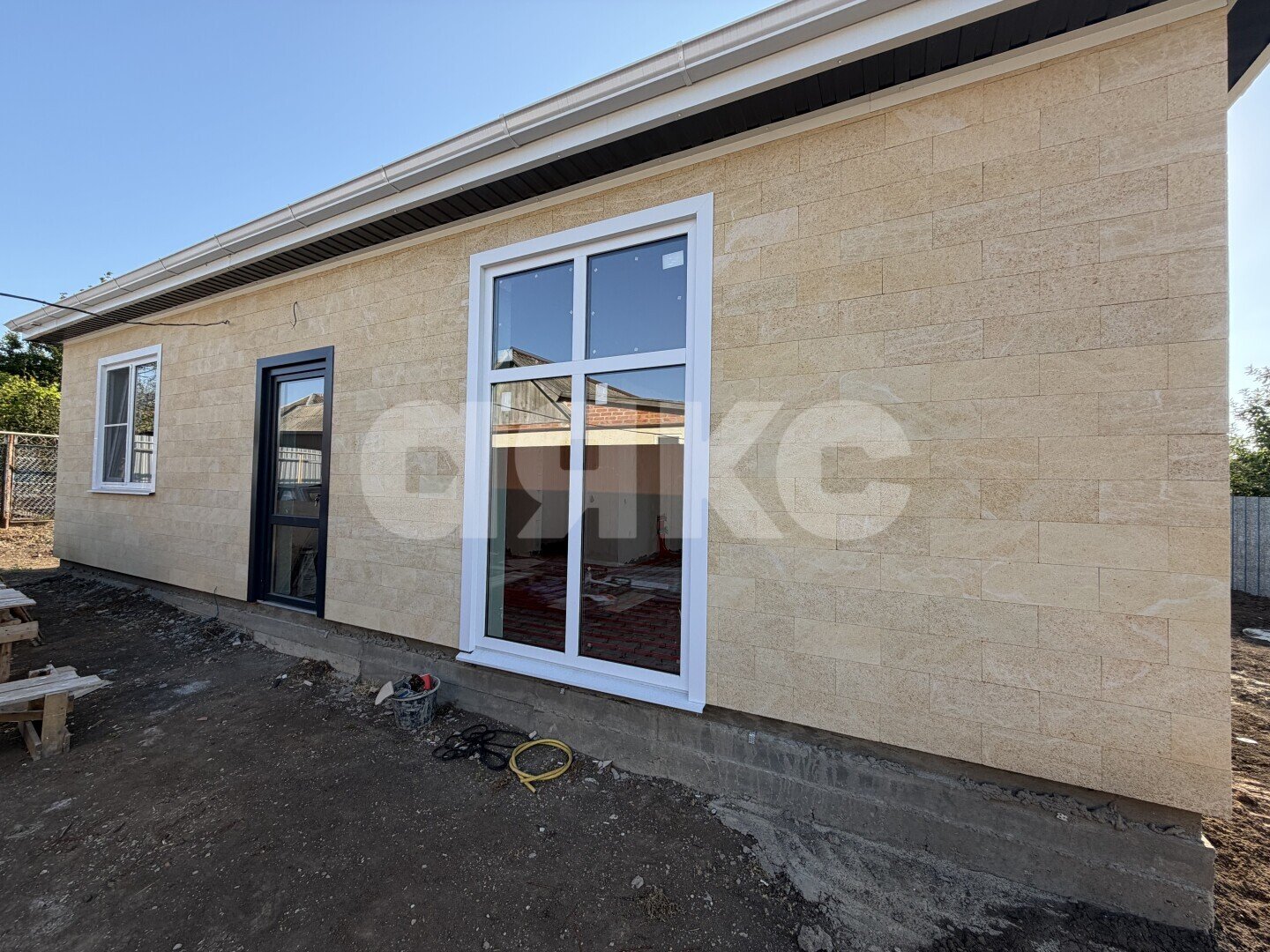 Фото №10: Дом <span class="whitespace-nowrap">100 м²</span> <span class="whitespace-nowrap">+ 4.6 сот.</span>, <span class="whitespace-nowrap">1 эт.</span> - Кореновск, мкр. 3-й квартал, ул. Траншейная, 12