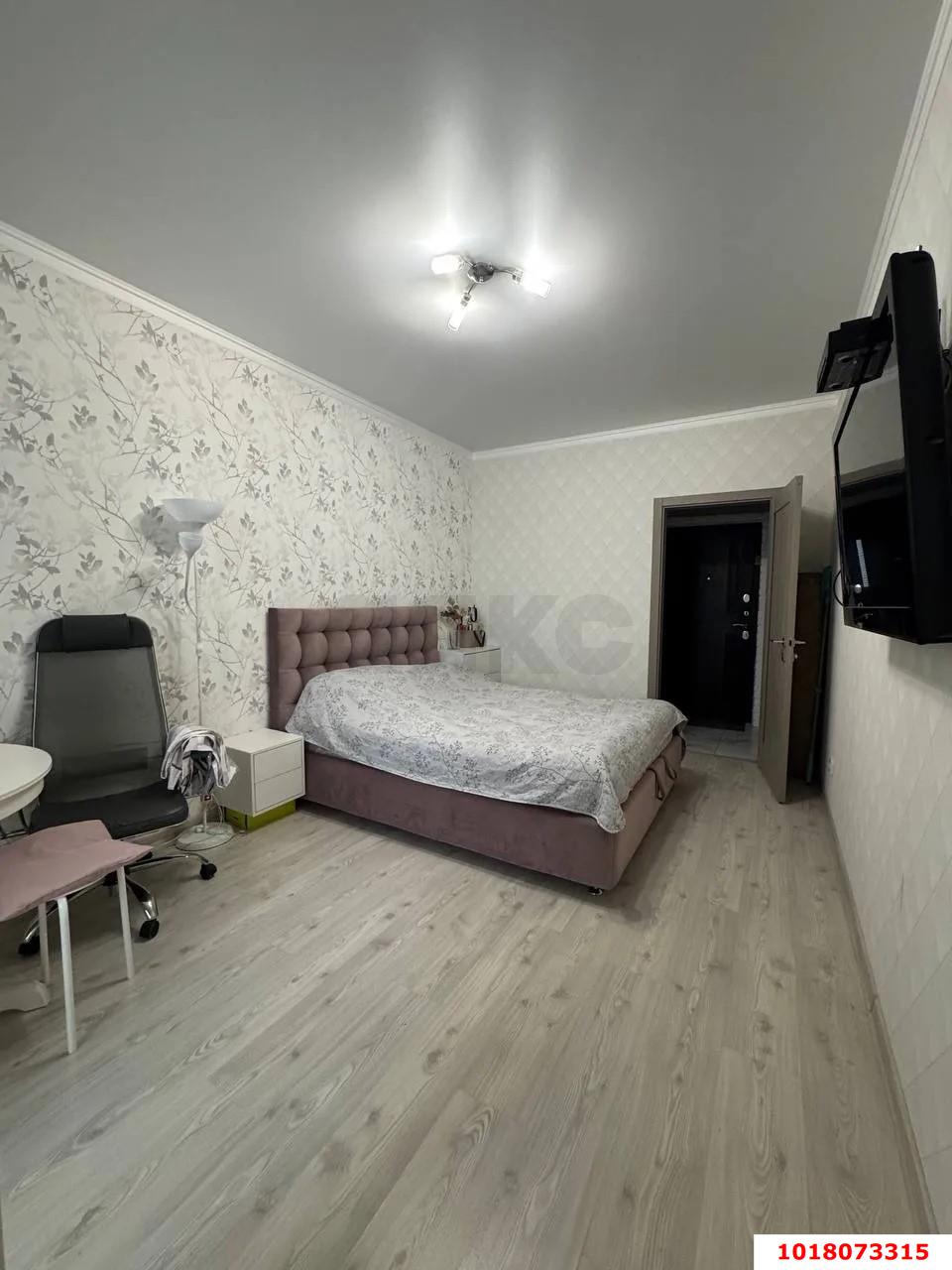 Фото №2: 1-комнатная квартира <span class="whitespace-nowrap">44 м²</span>, <span class="whitespace-nowrap">3/18 эт.</span> - Краснодар, Прикубанский внутригородской округ, Музыкальный, мкр. ЖК Оникс, ул. Российская, 267к4