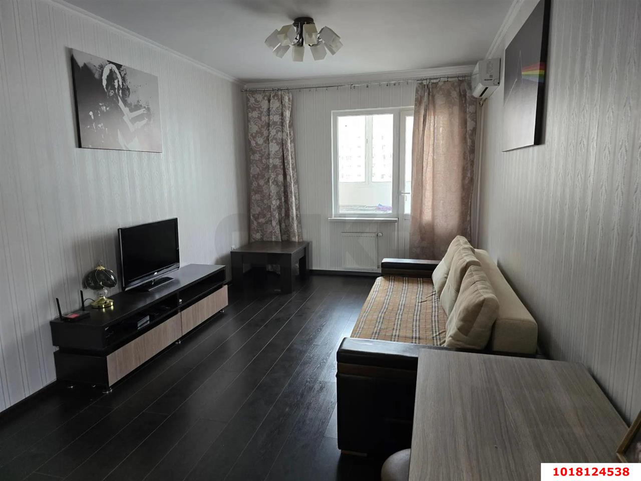 Фото №1: 2-комнатная квартира <span class="whitespace-nowrap">45 м²</span>, <span class="whitespace-nowrap">10/17 эт.</span> - Краснодар, Карасунский внутригородской округ, ЖК Восток, ж/м Пашковский, ул. Лавочкина, 25