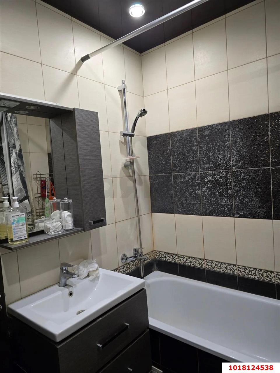 Фото №8: 2-комнатная квартира <span class="whitespace-nowrap">45 м²</span>, <span class="whitespace-nowrap">10/17 эт.</span> - Краснодар, Карасунский внутригородской округ, ЖК Восток, ж/м Пашковский, ул. Лавочкина, 25